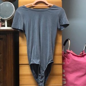 T-shirt bodysuit